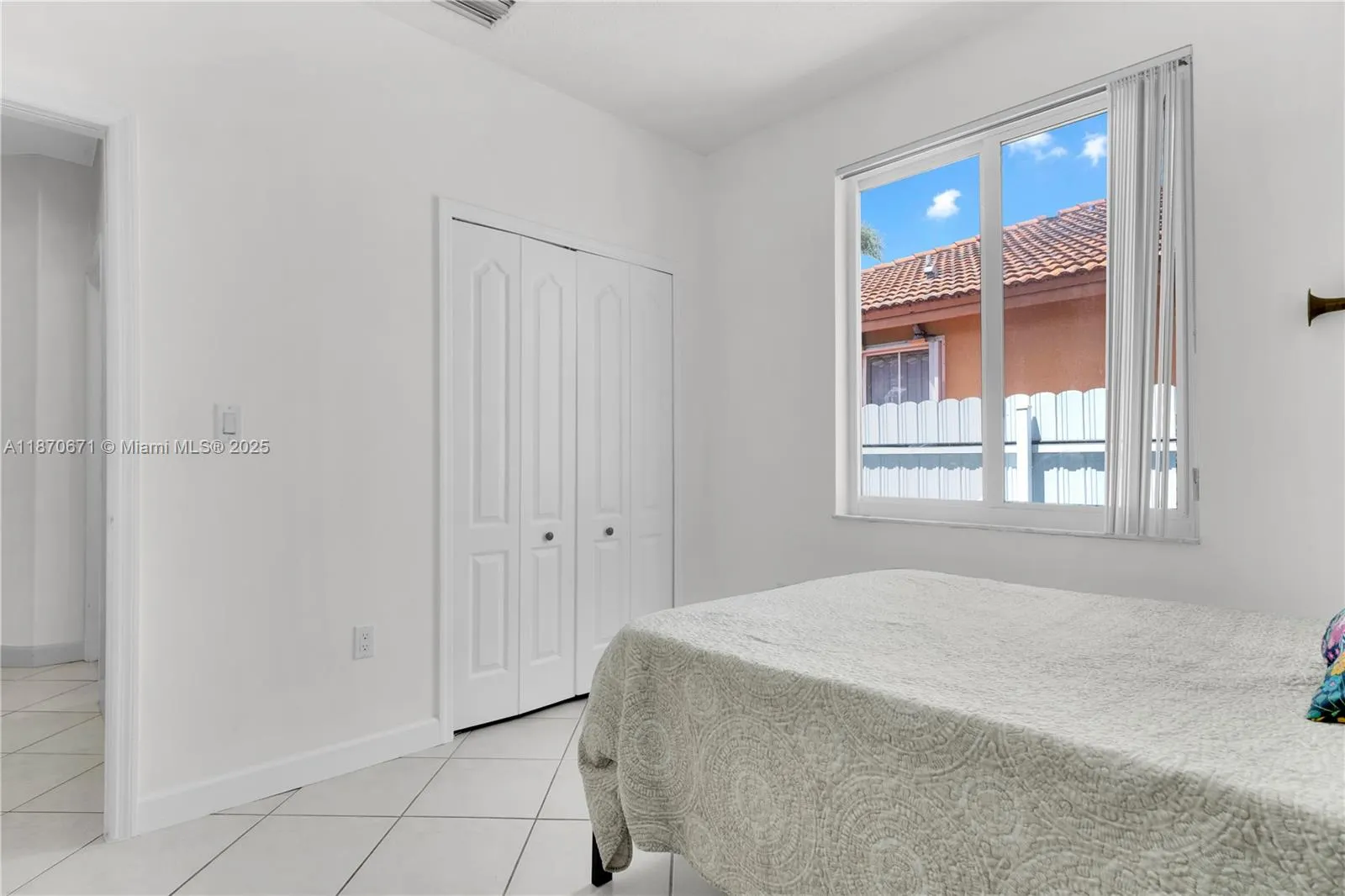 933 NW 136th Ave