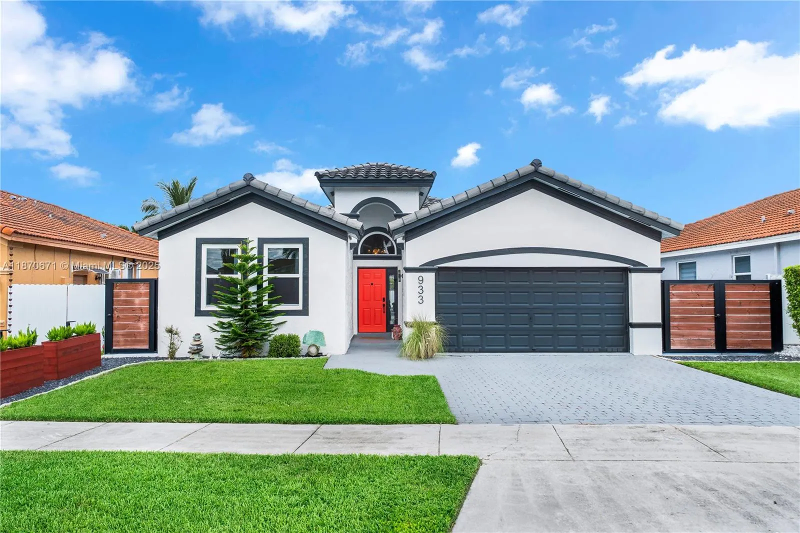 933 NW 136th Ave