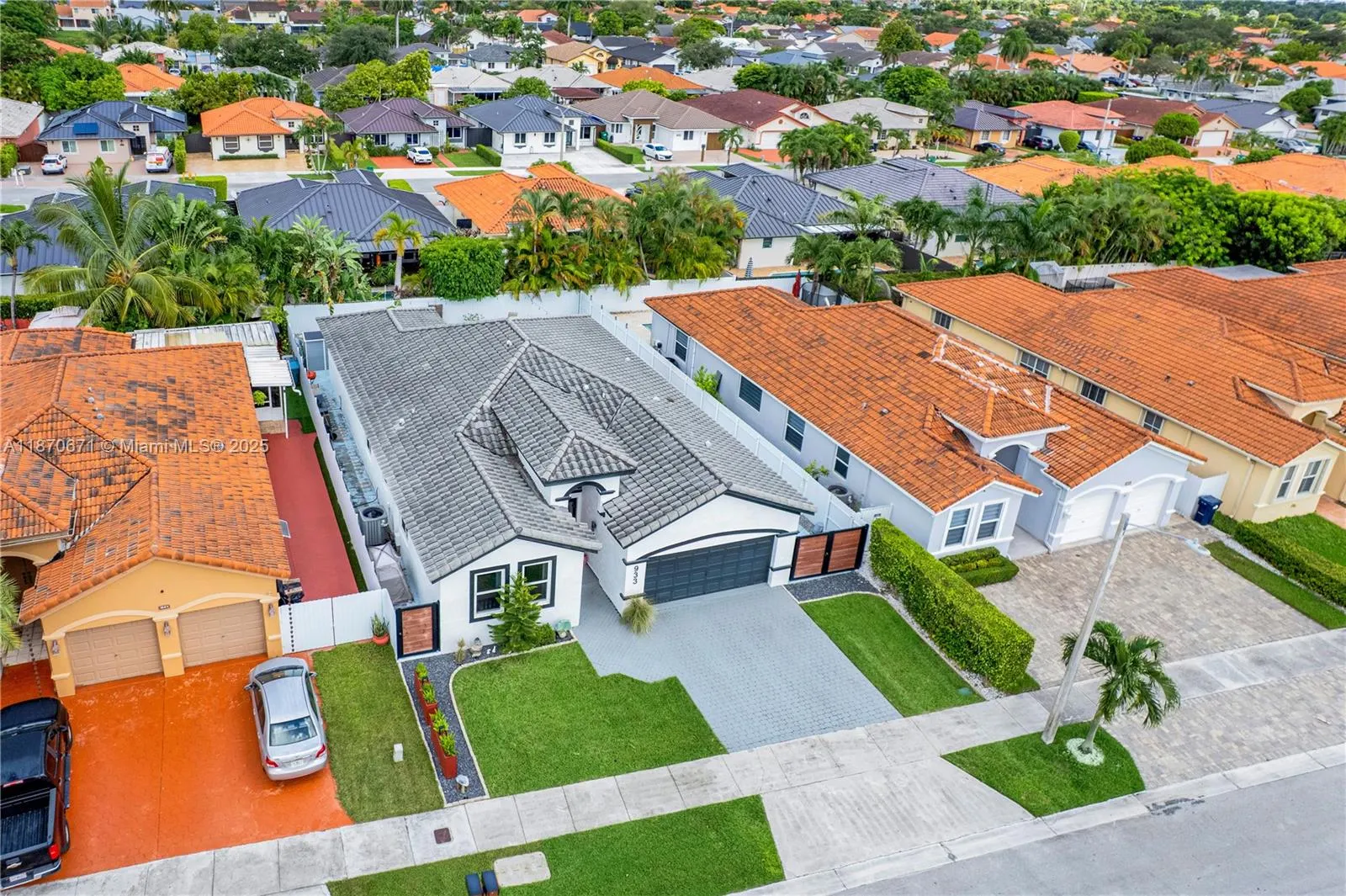 933 NW 136th Ave