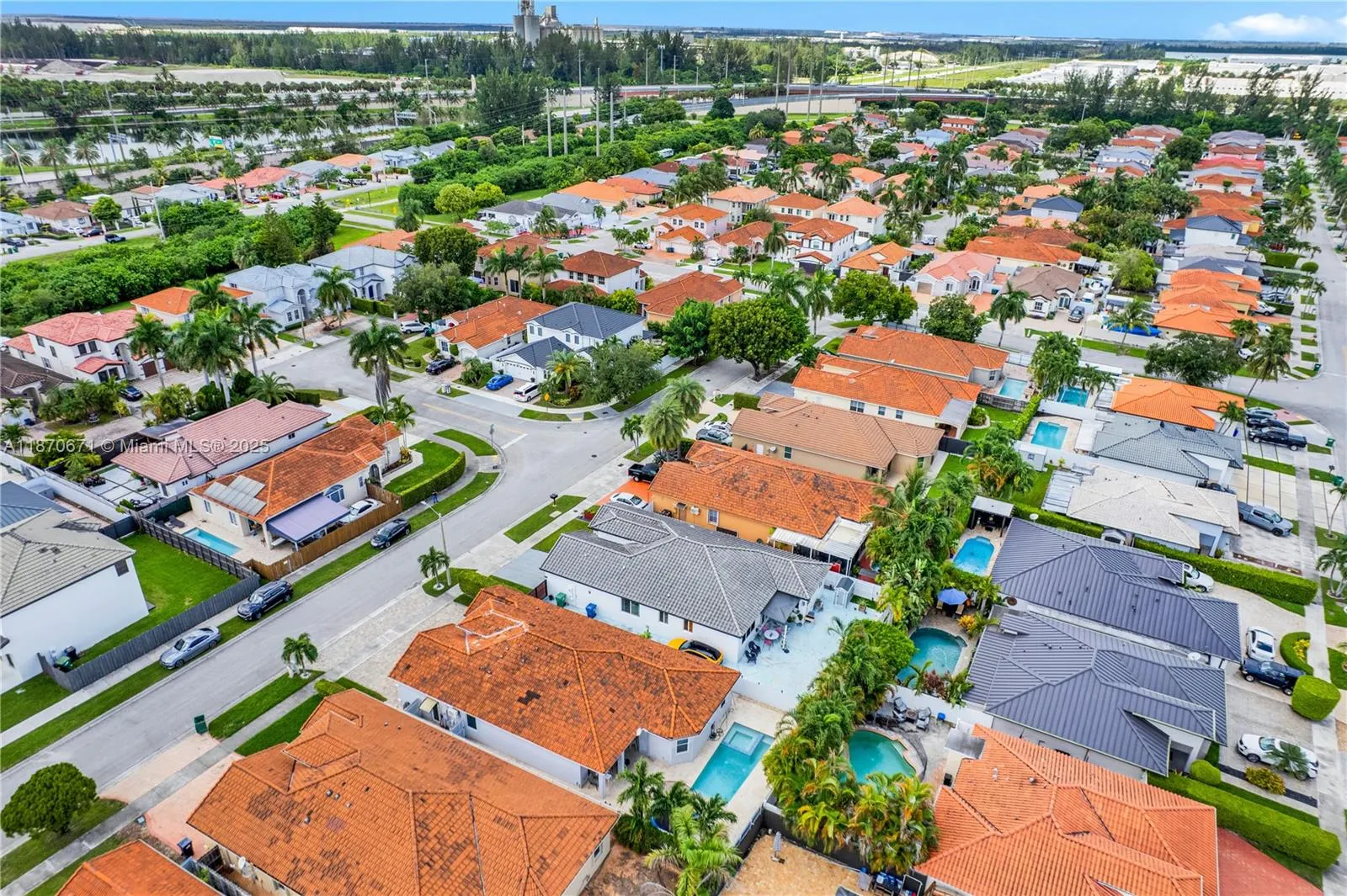 933 NW 136th Ave