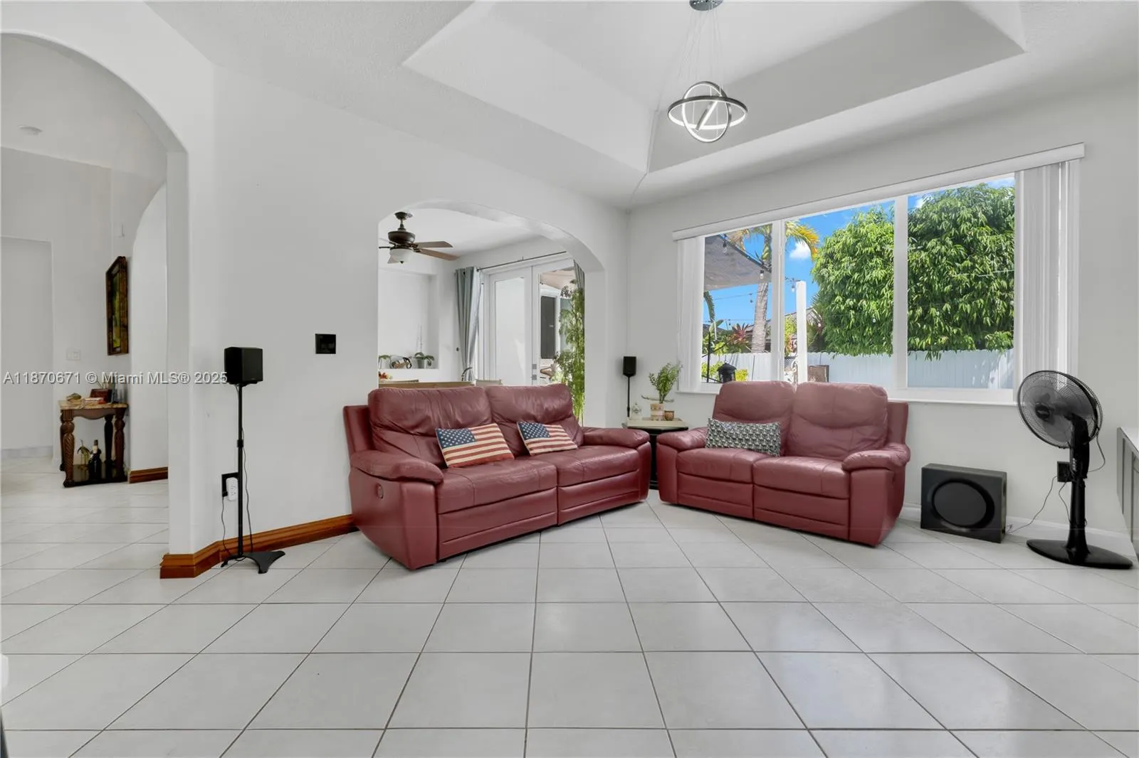 933 NW 136th Ave