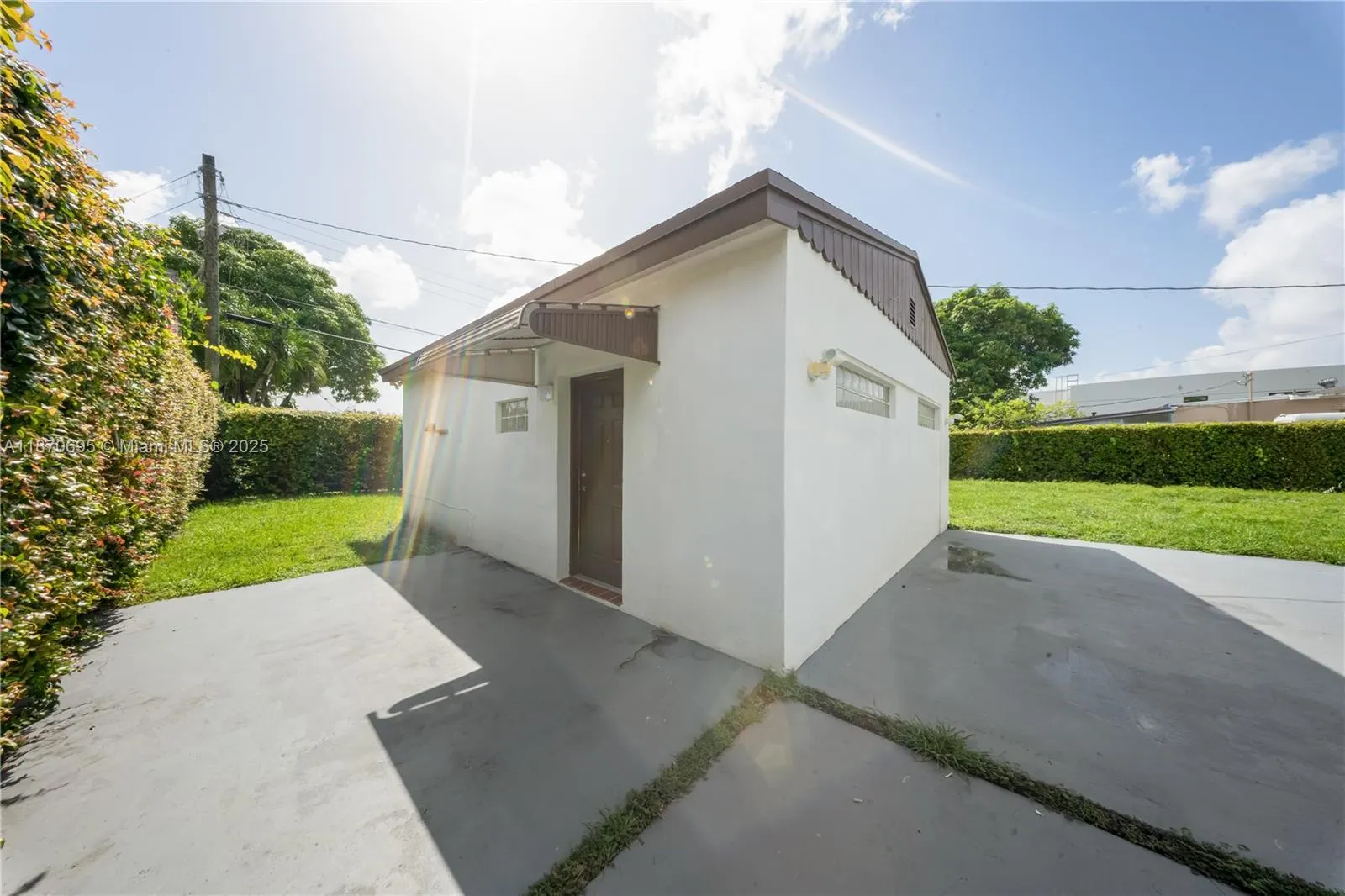 3501 SW 87th Ave