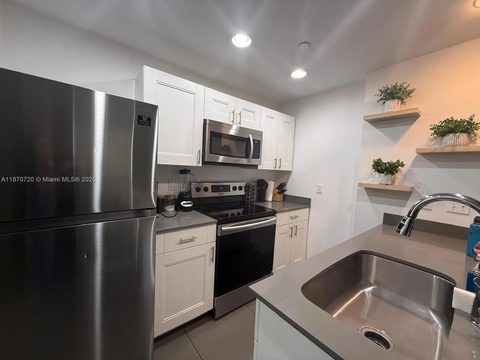 541 NW 33rd St, #5