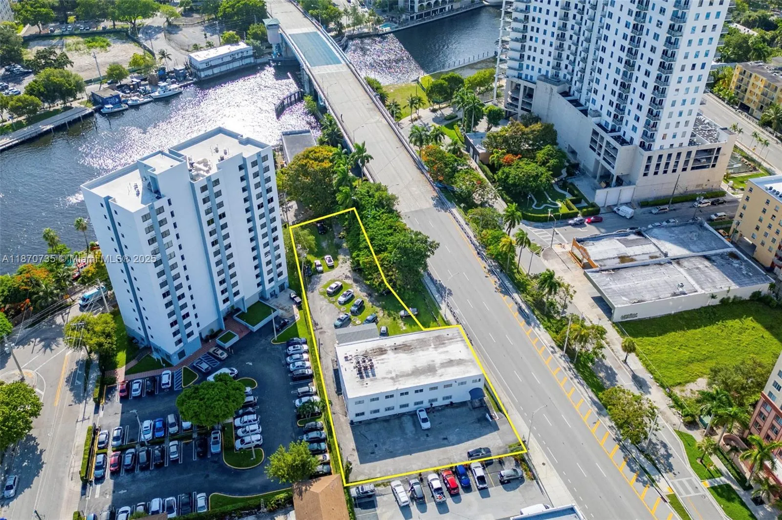 529 W Flagler St