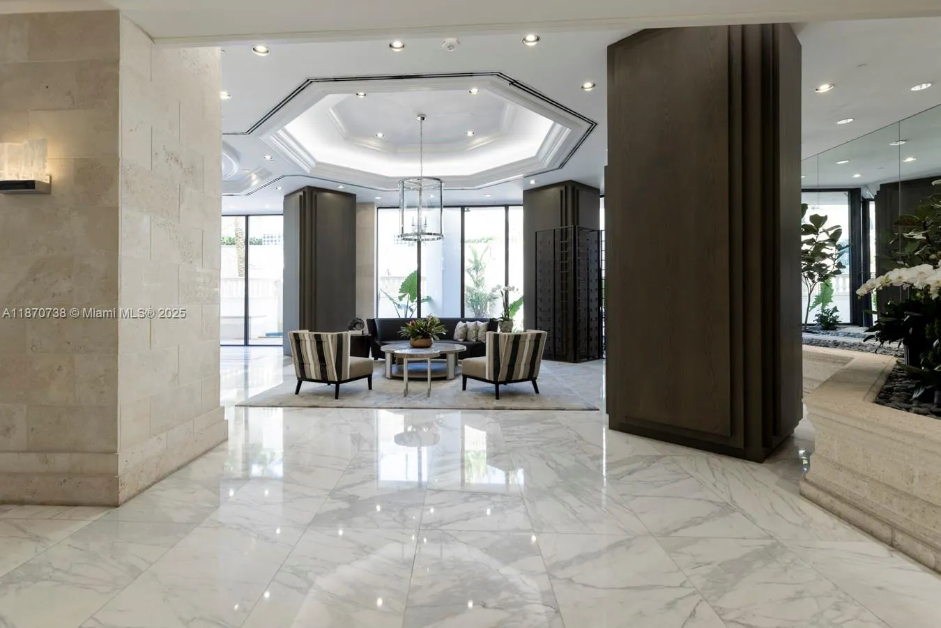 2000 Island Blvd, #1405