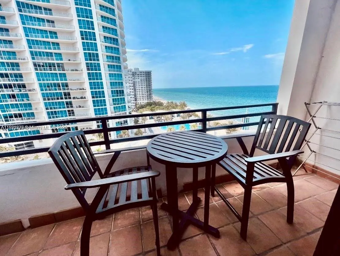 3505 S Ocean Dr, #911