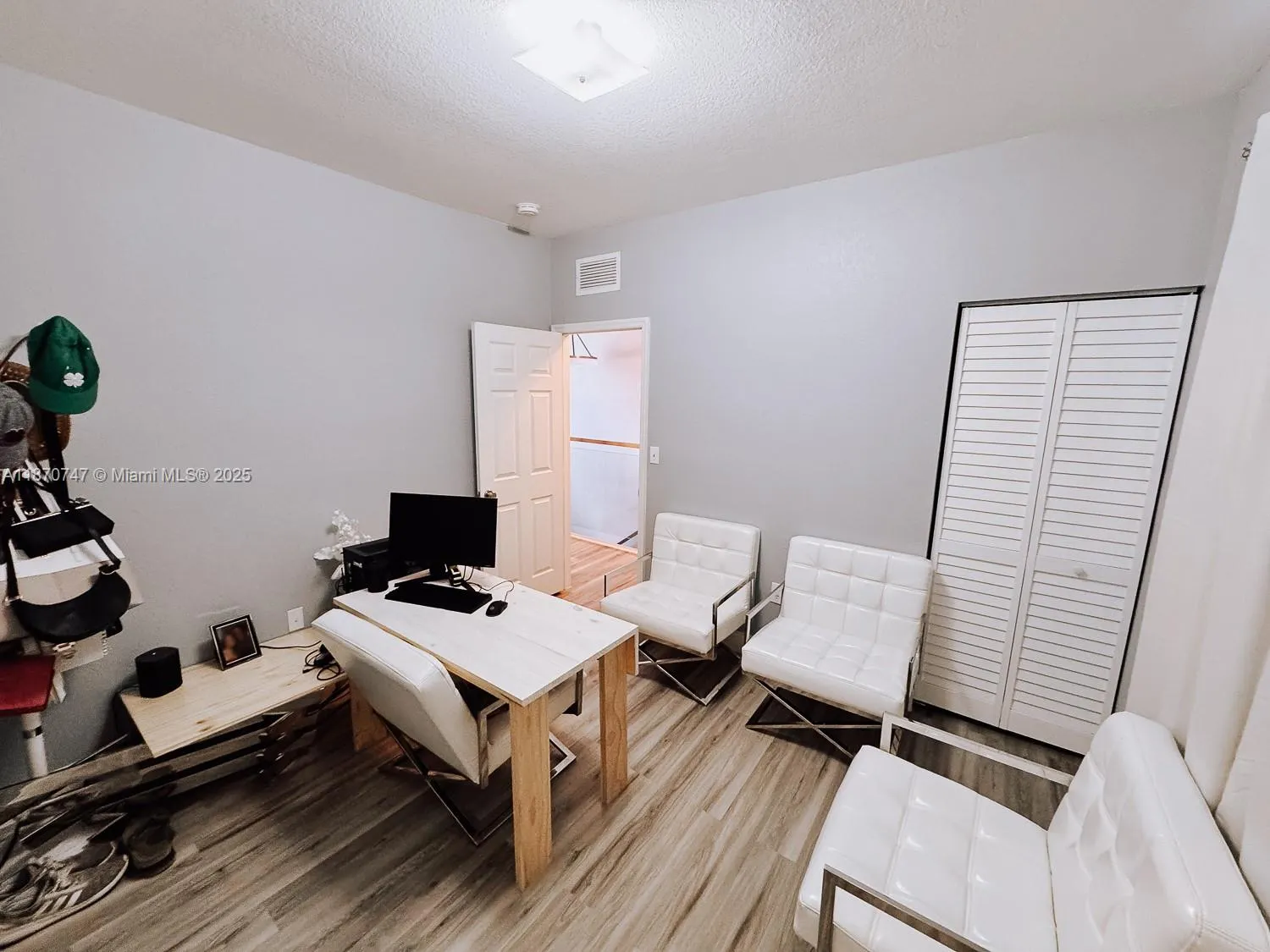 640 SE 1st St, #640