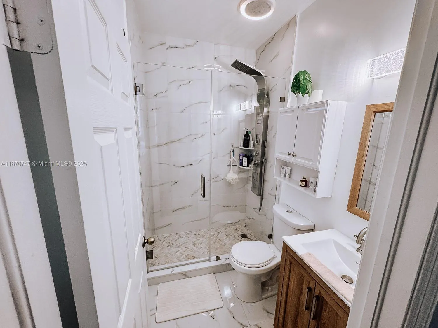 640 SE 1st St, #640