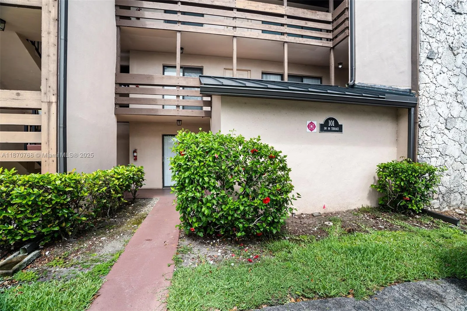 101 SW 96th Ter, #204