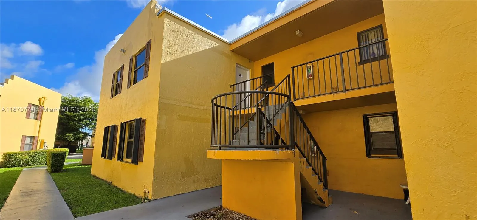 646 NW 114th Ave, #201