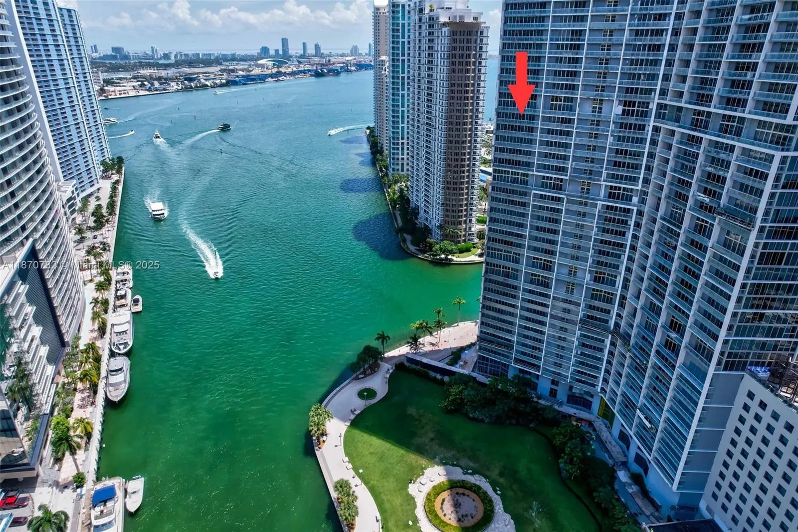465 Brickell Ave, #2002