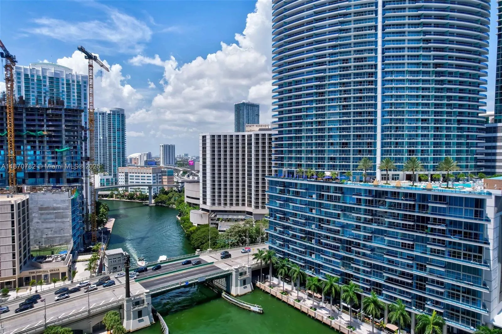 465 Brickell Ave, #2002