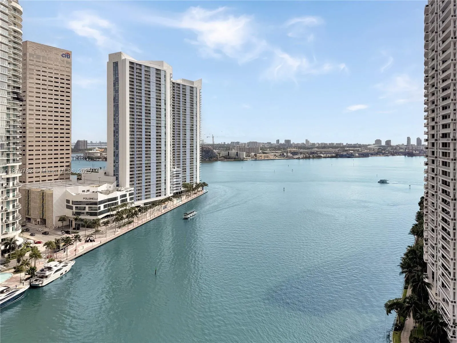 465 Brickell Ave, #2002
