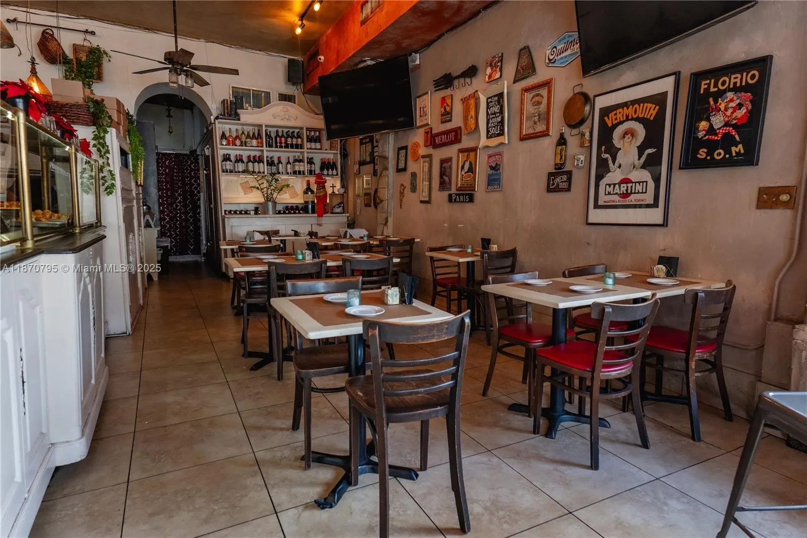 1229 Lincoln Road