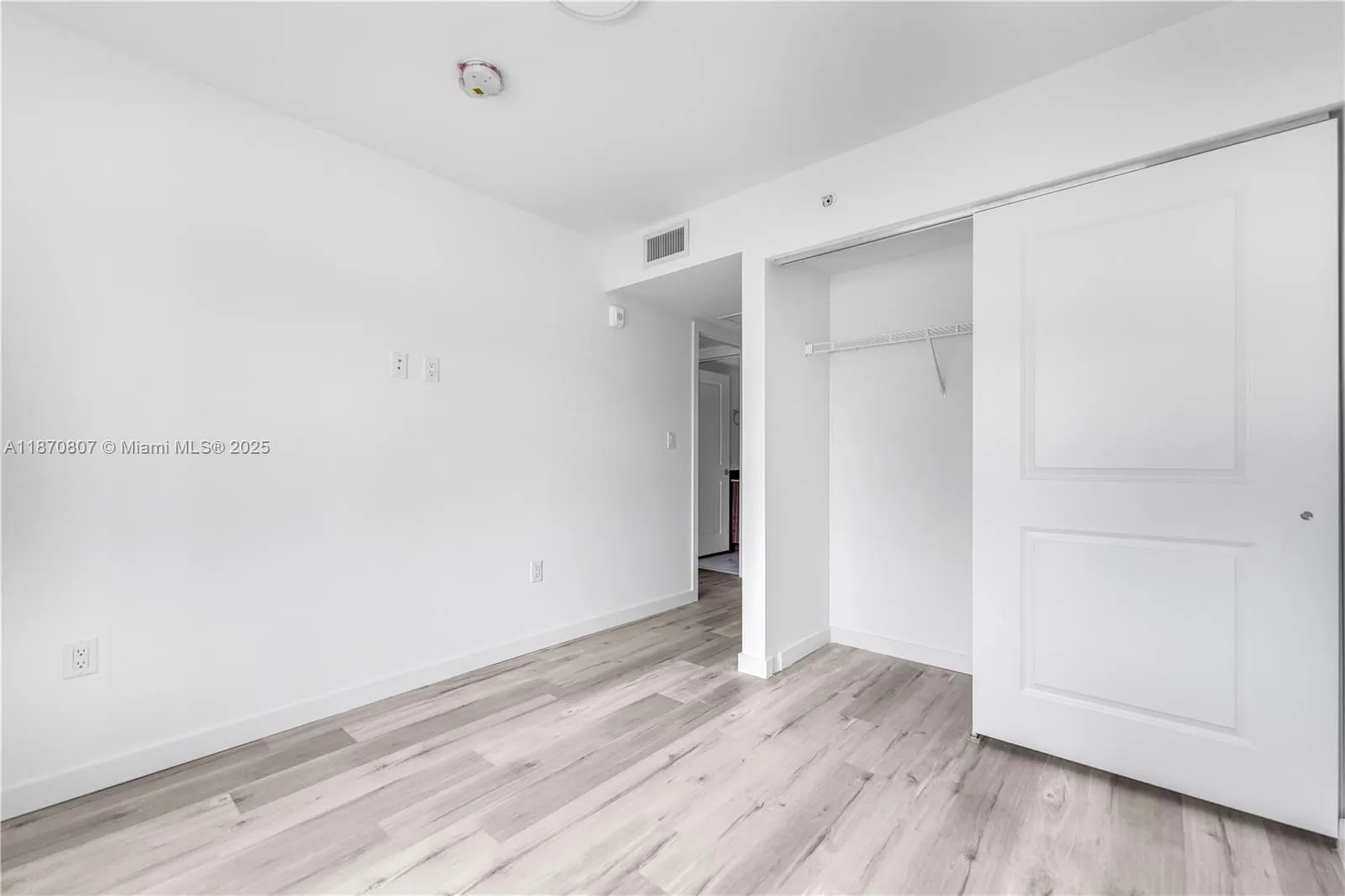 175 NW 160TH ST, #220