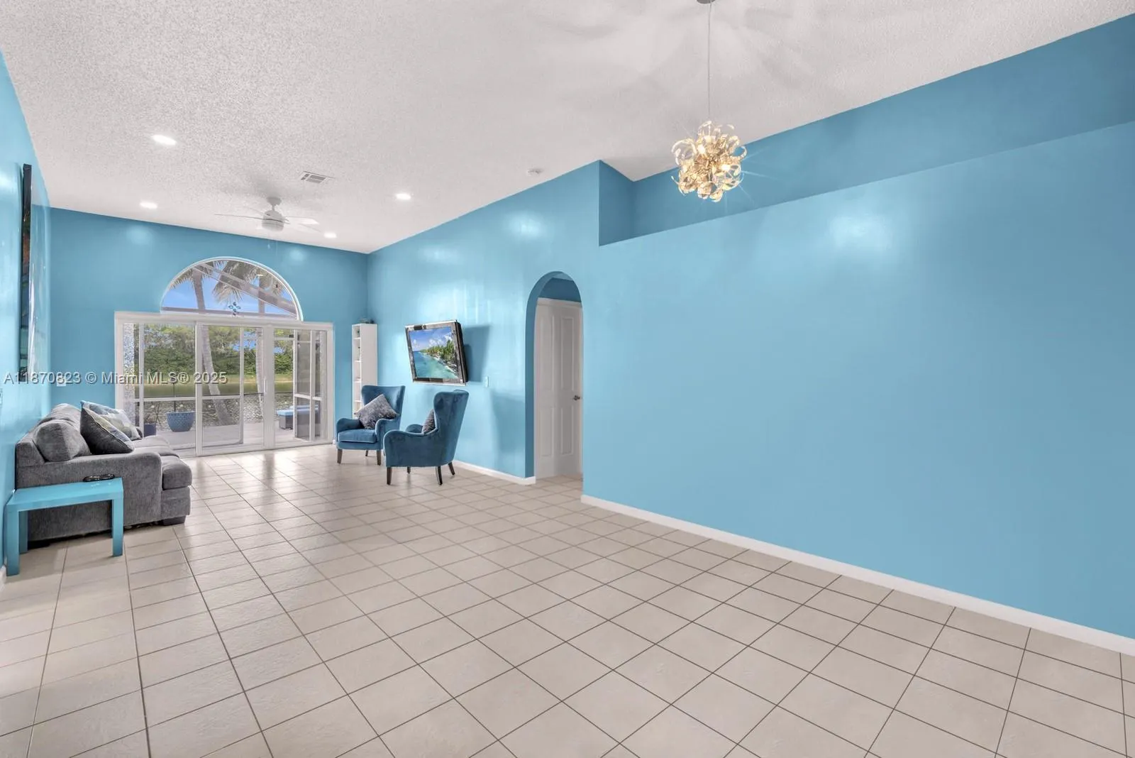 214 SW 180th Ave