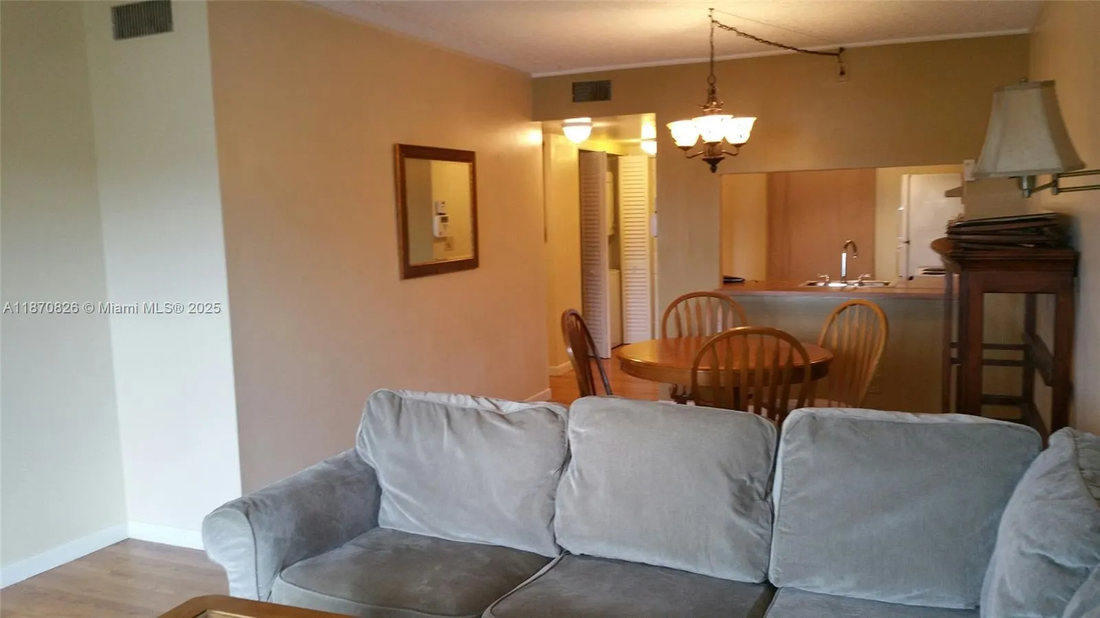 10007 Winding Lake Rd, #102