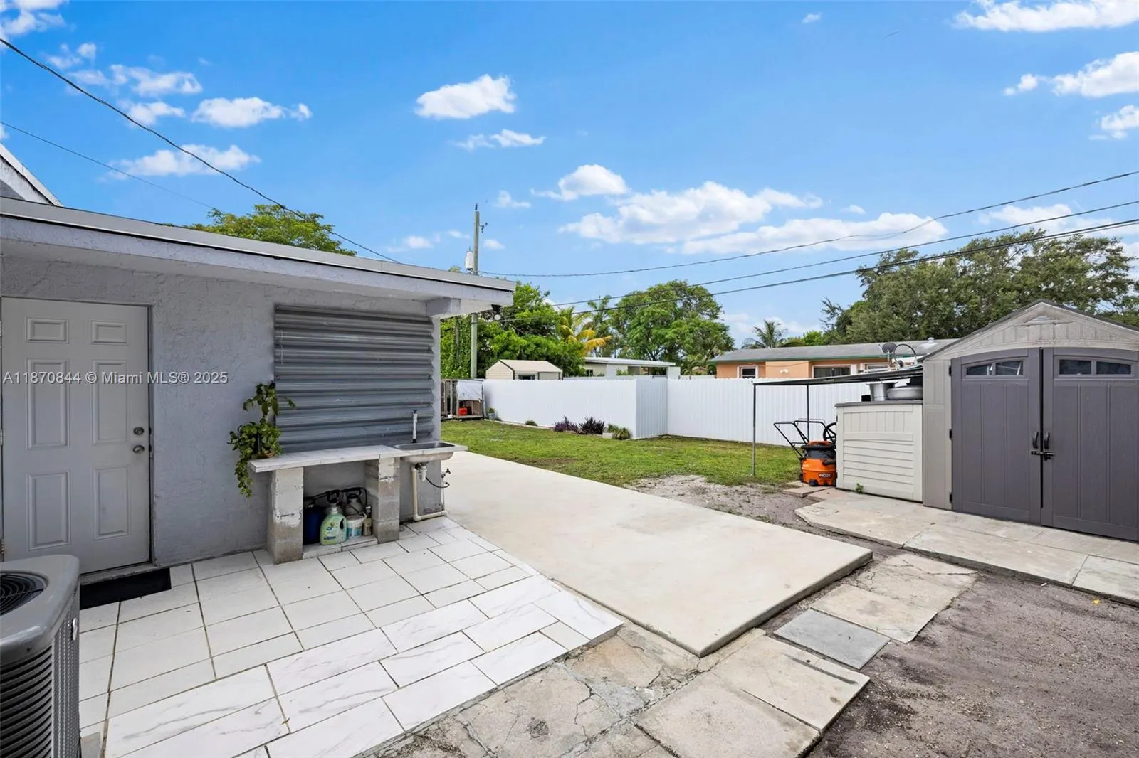 18022 NW 7th Ct