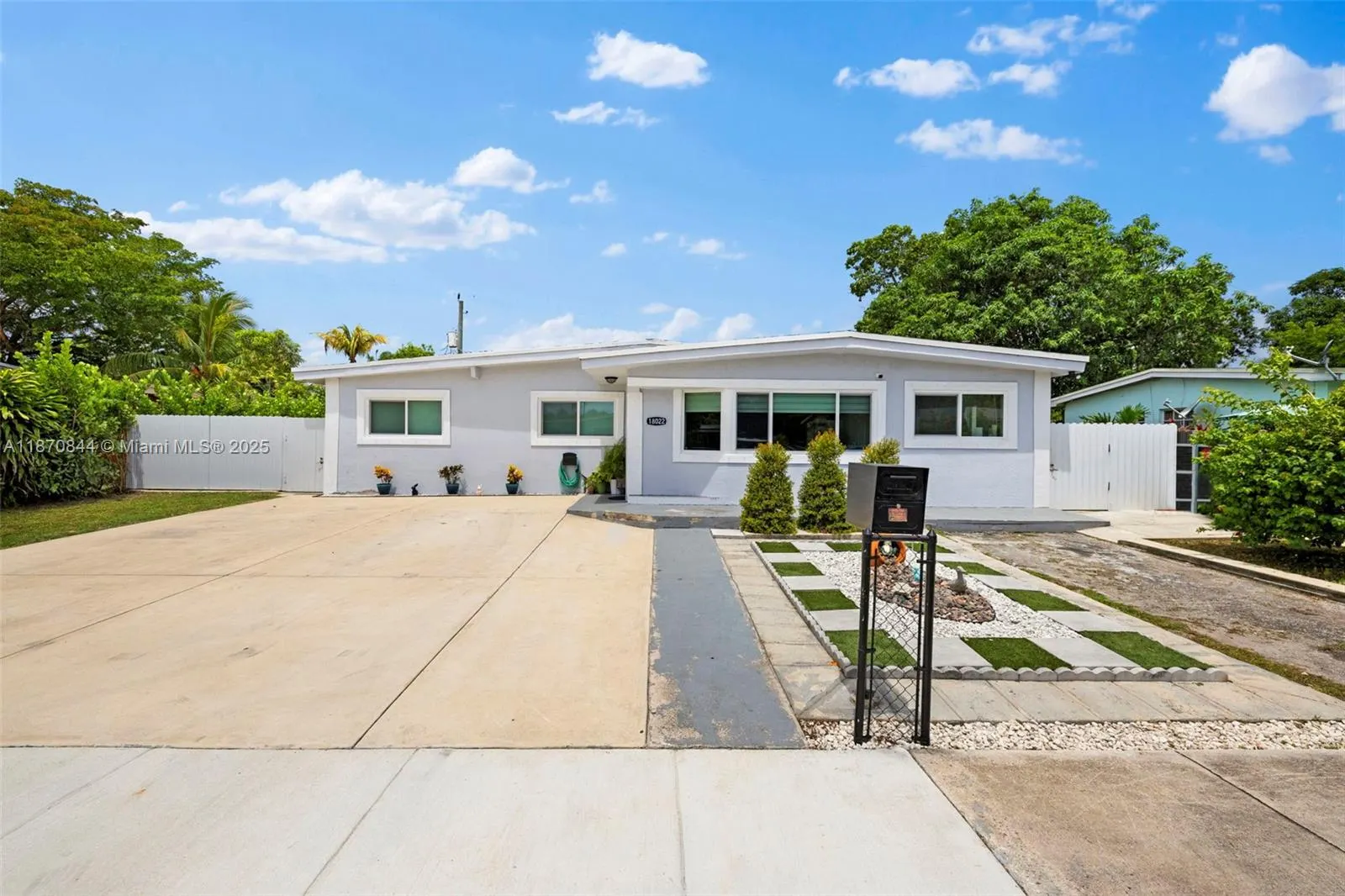 18022 NW 7th Ct