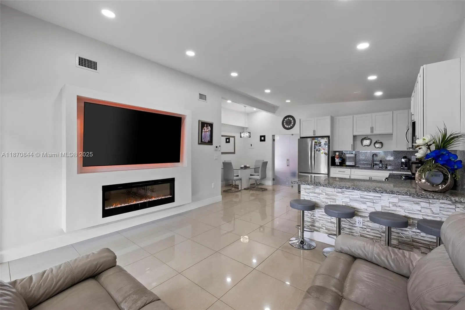 18022 NW 7th Ct
