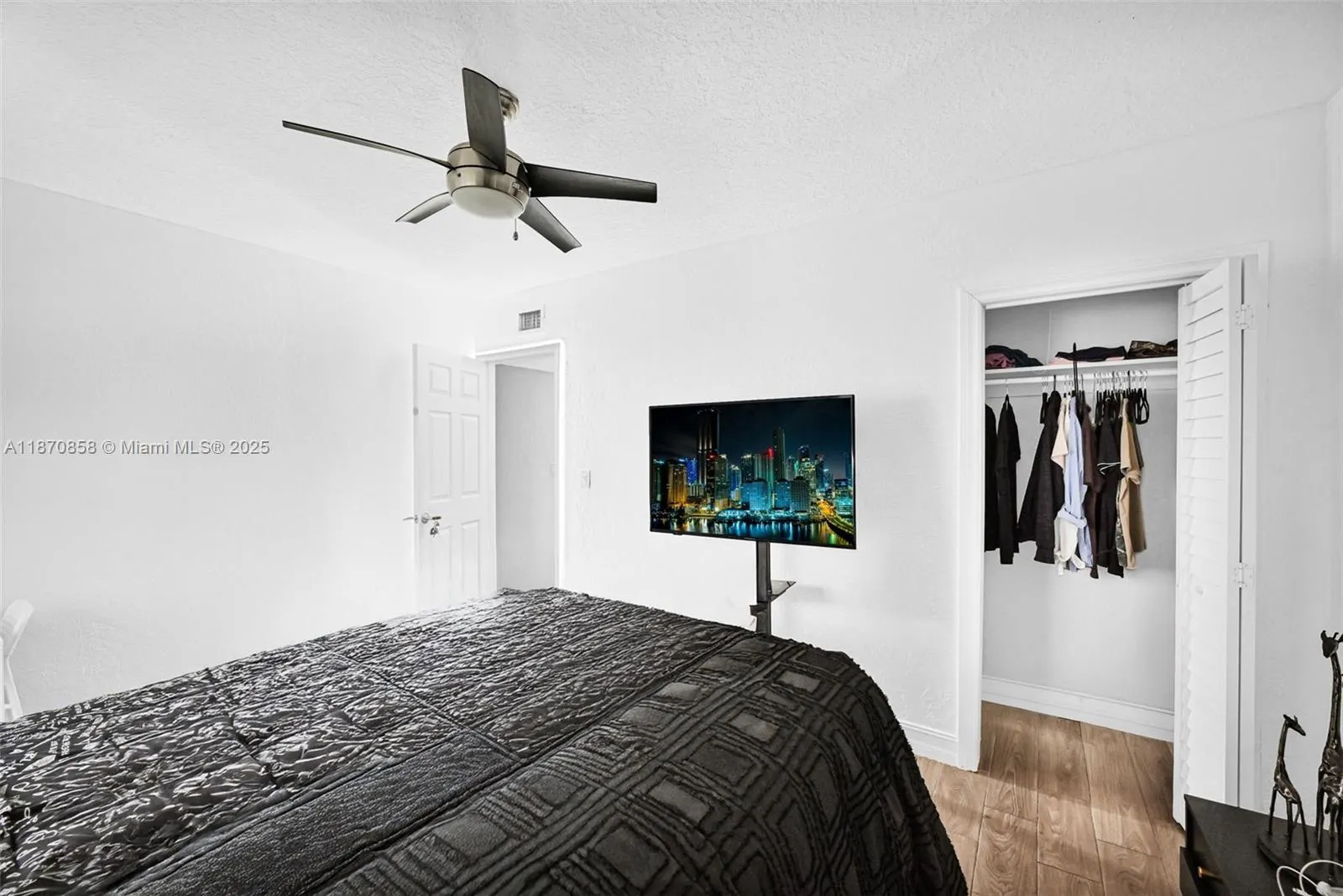1784 Marseille Dr