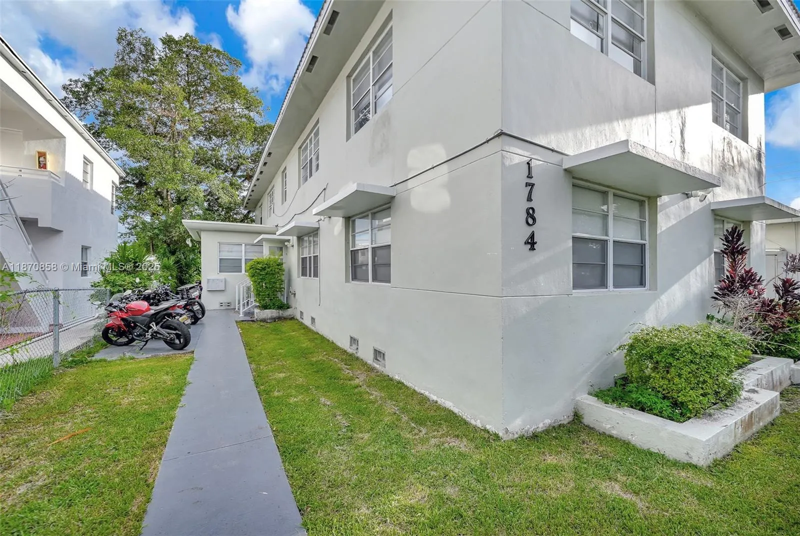 1784 Marseille Dr
