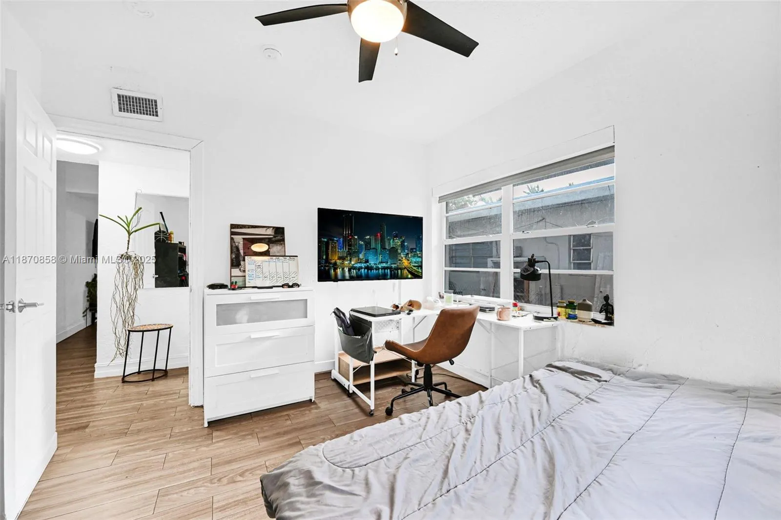1784 Marseille Dr