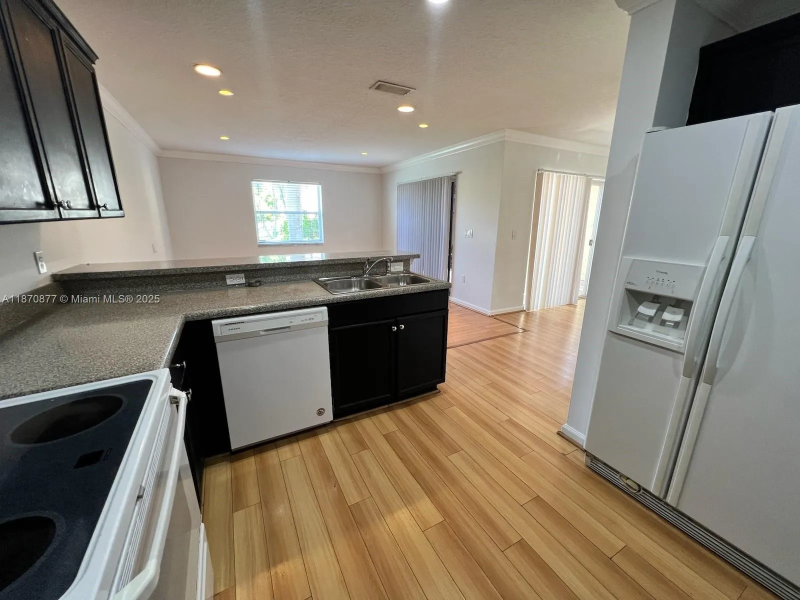 9217 NW 54th St, #9217