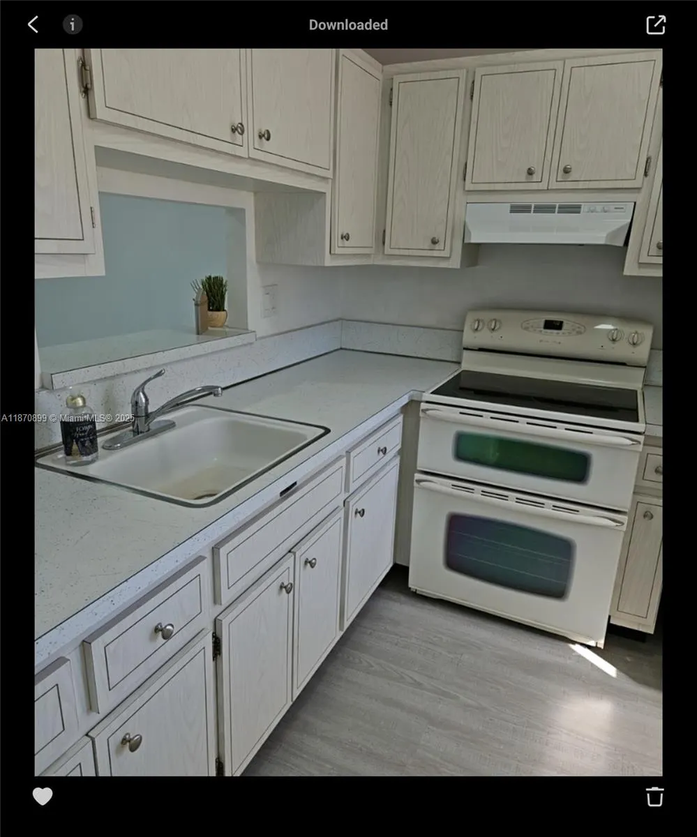 4411 NW 16th St, #F203