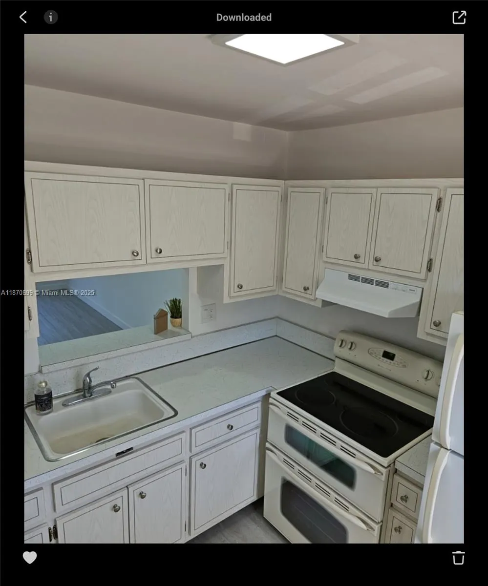 4411 NW 16th St, #F203