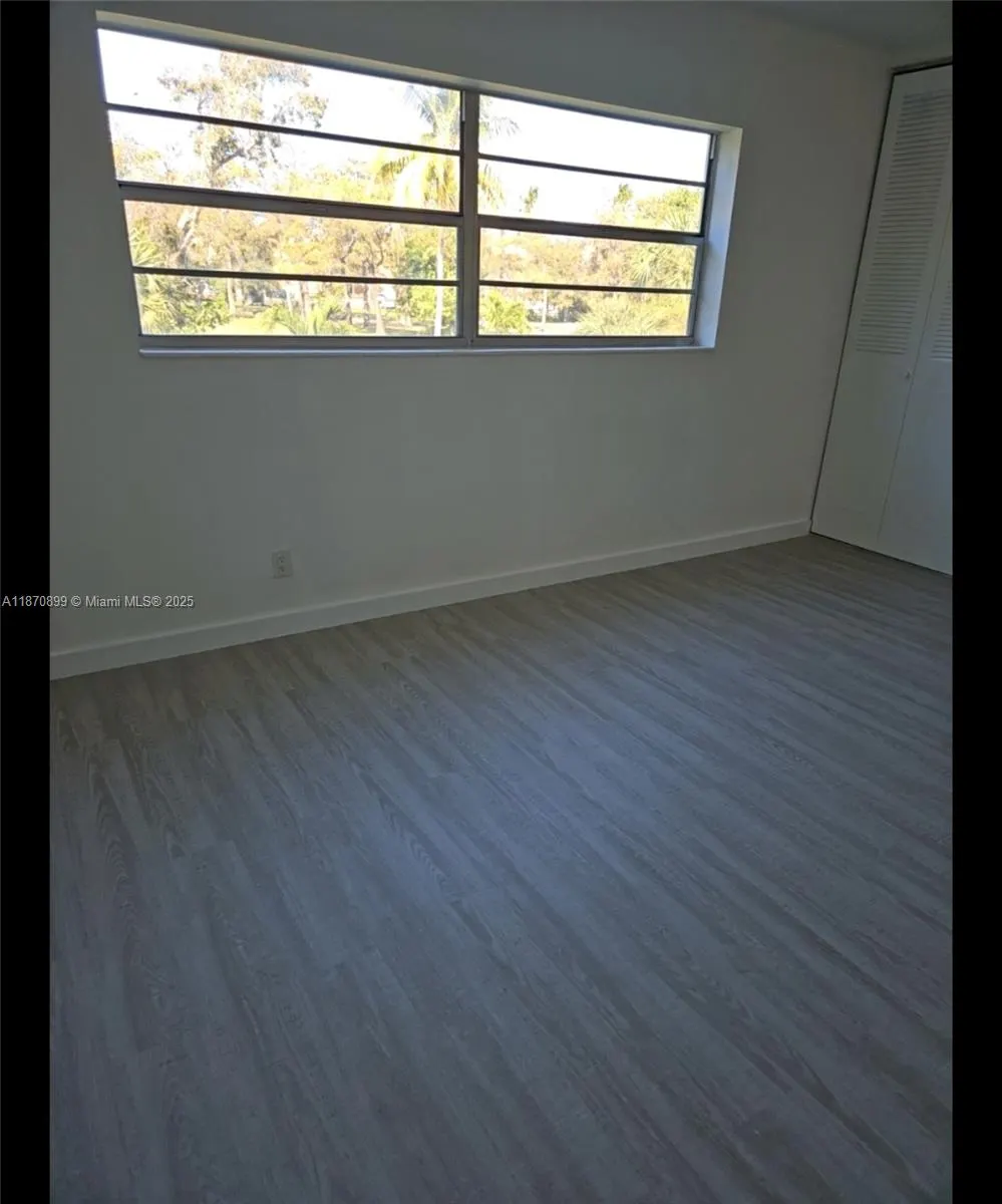 4411 NW 16th St, #F203