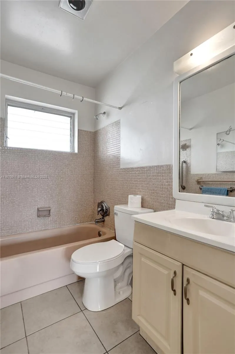 4731 NW 10th Ct, #314