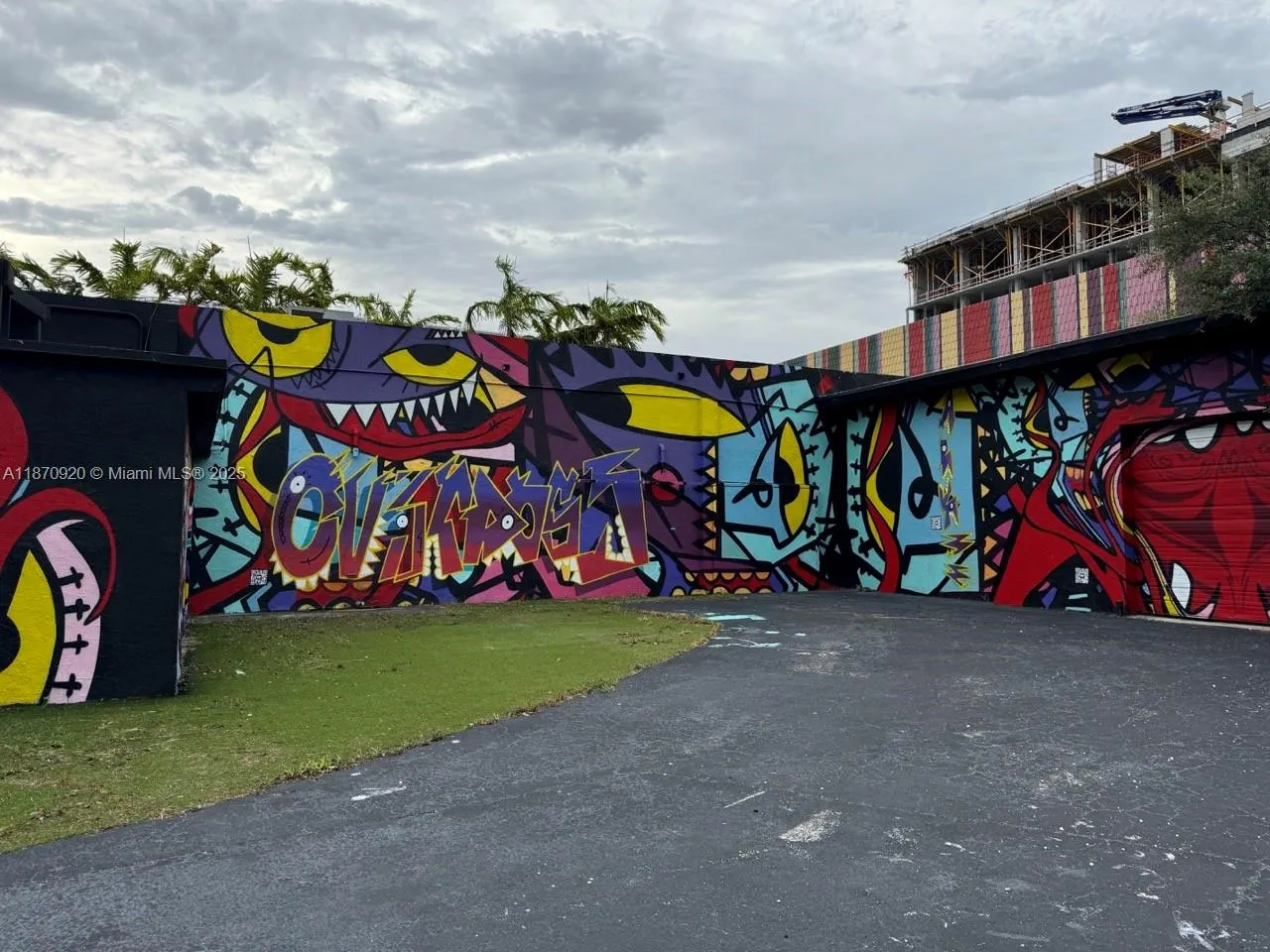 239 NW 26th St