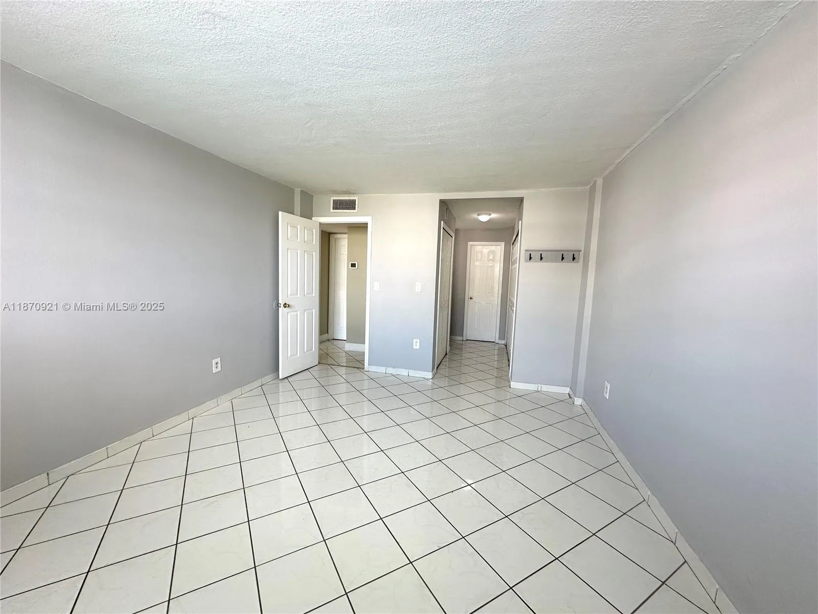 14195 SW 87th St, #B309