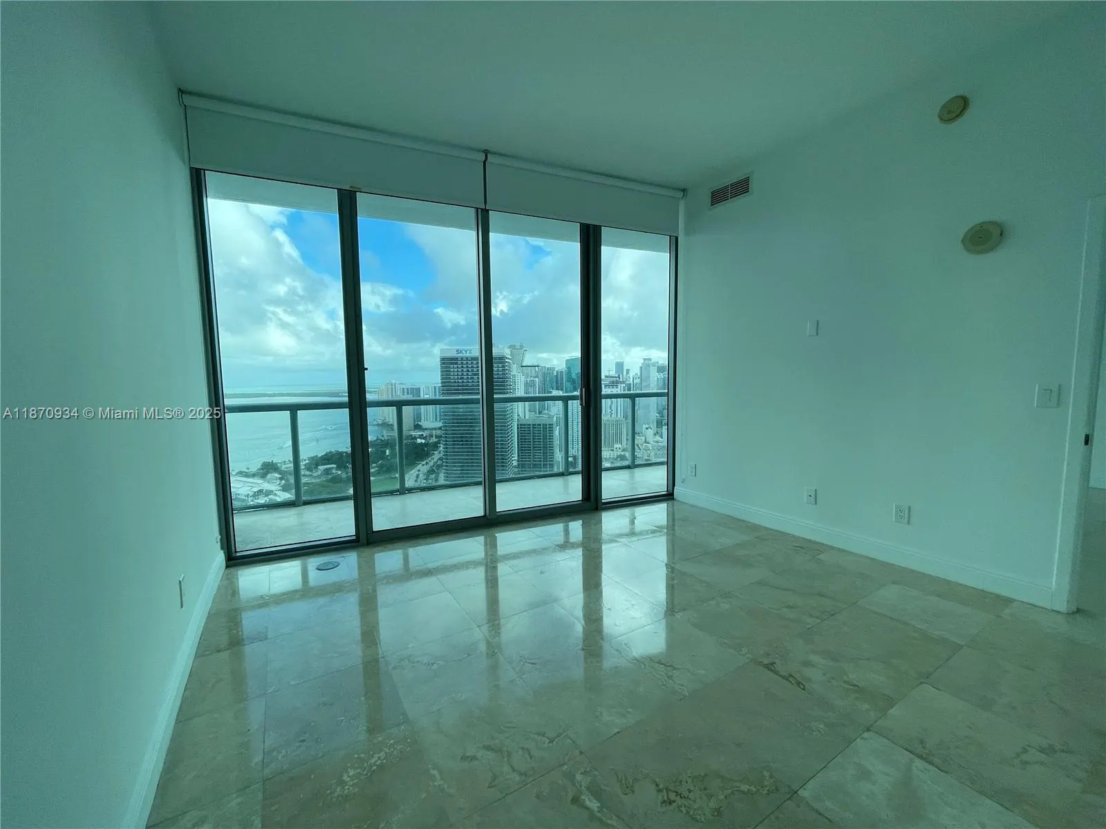 888 Biscayne Blvd, #4902