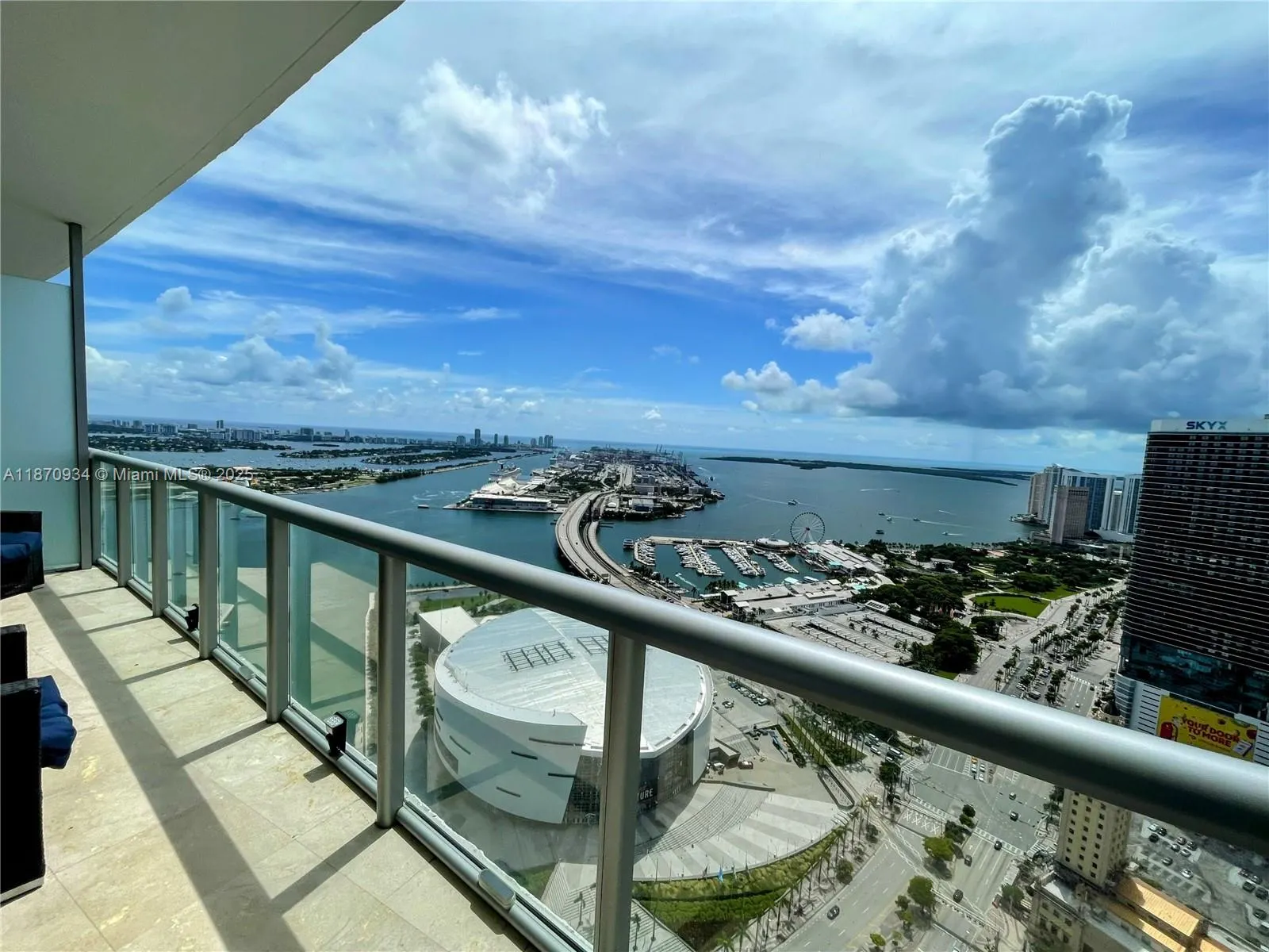 888 Biscayne Blvd, #4902