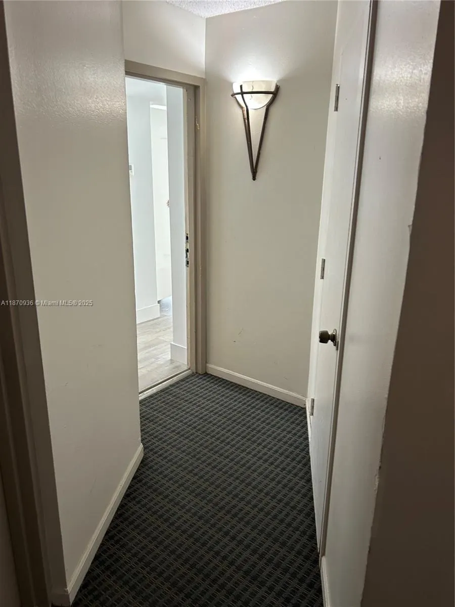 6921 Environ Blvd, #7P