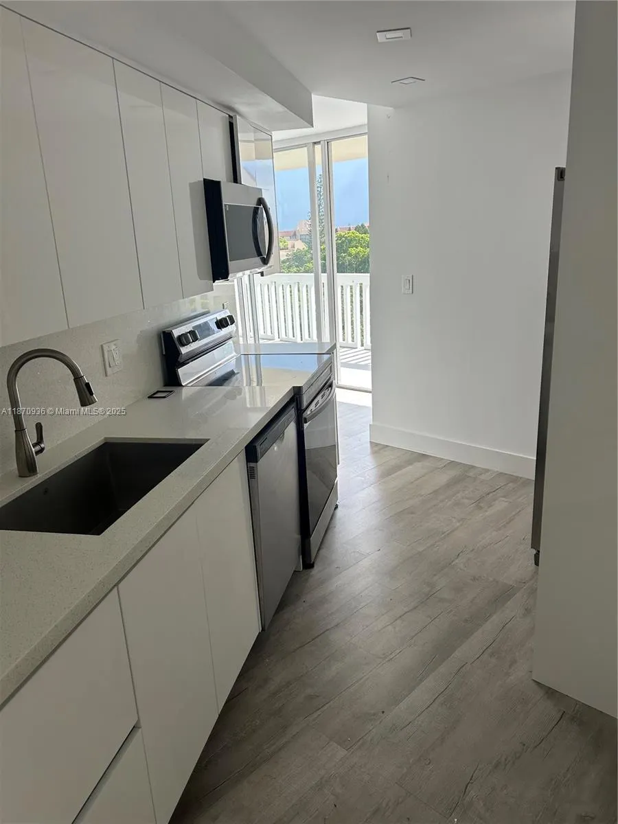 6921 Environ Blvd, #7P