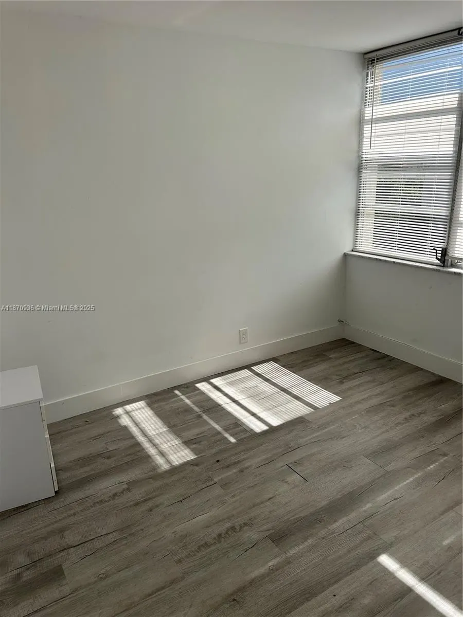 6921 Environ Blvd, #7P