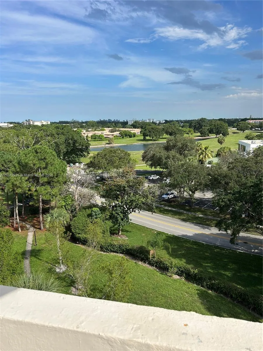 6921 Environ Blvd, #7P