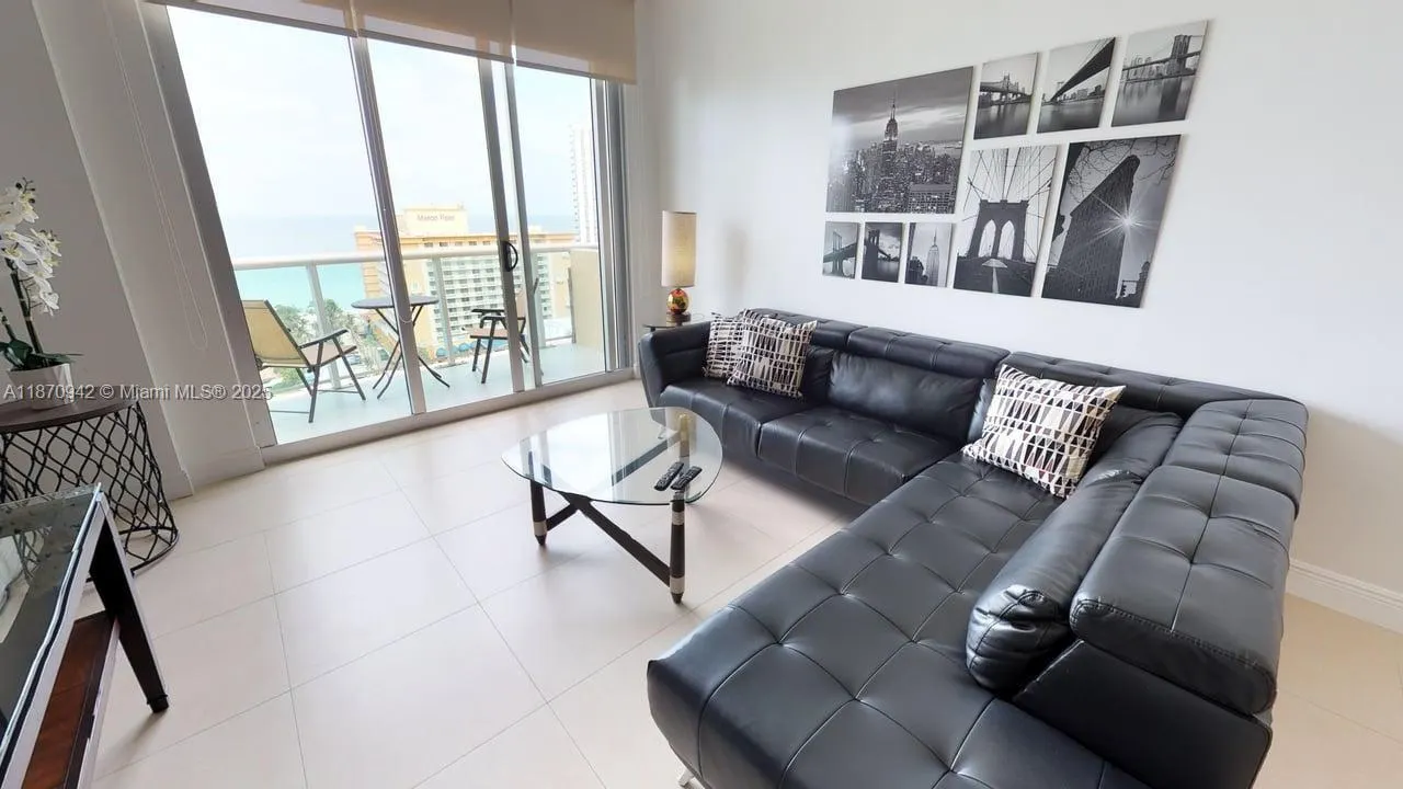 19370 Collins Ave, #PH-11