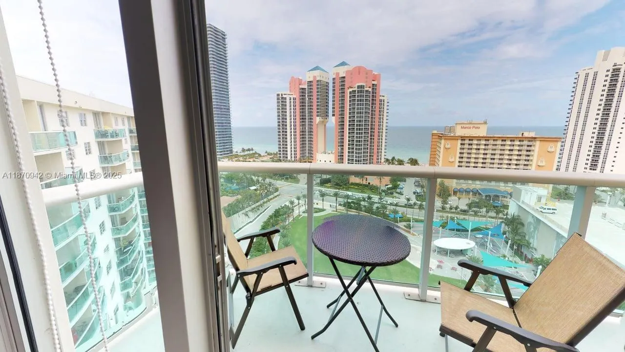 19370 Collins Ave, #PH-11
