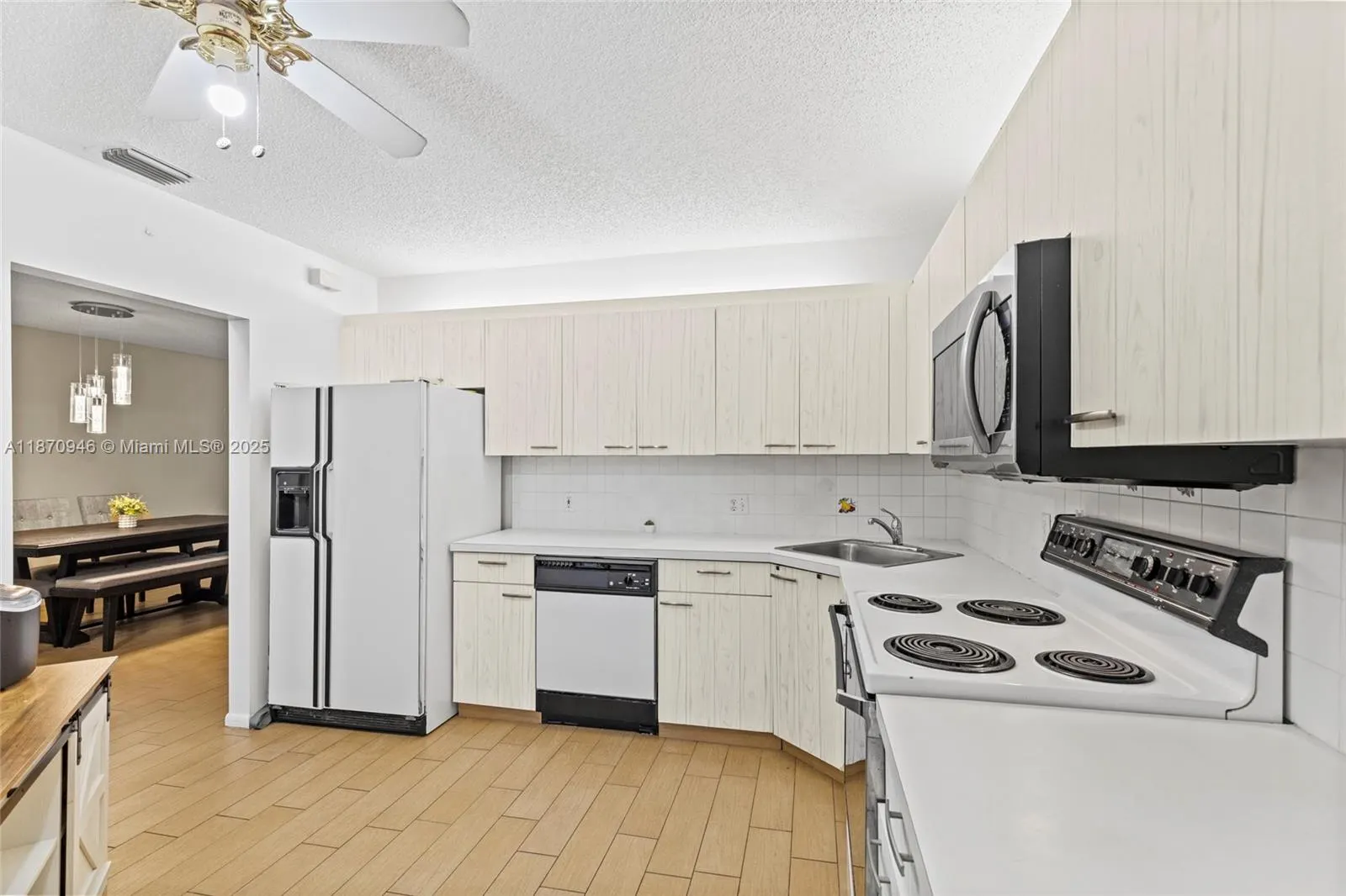 4300 NW 30th St, #248