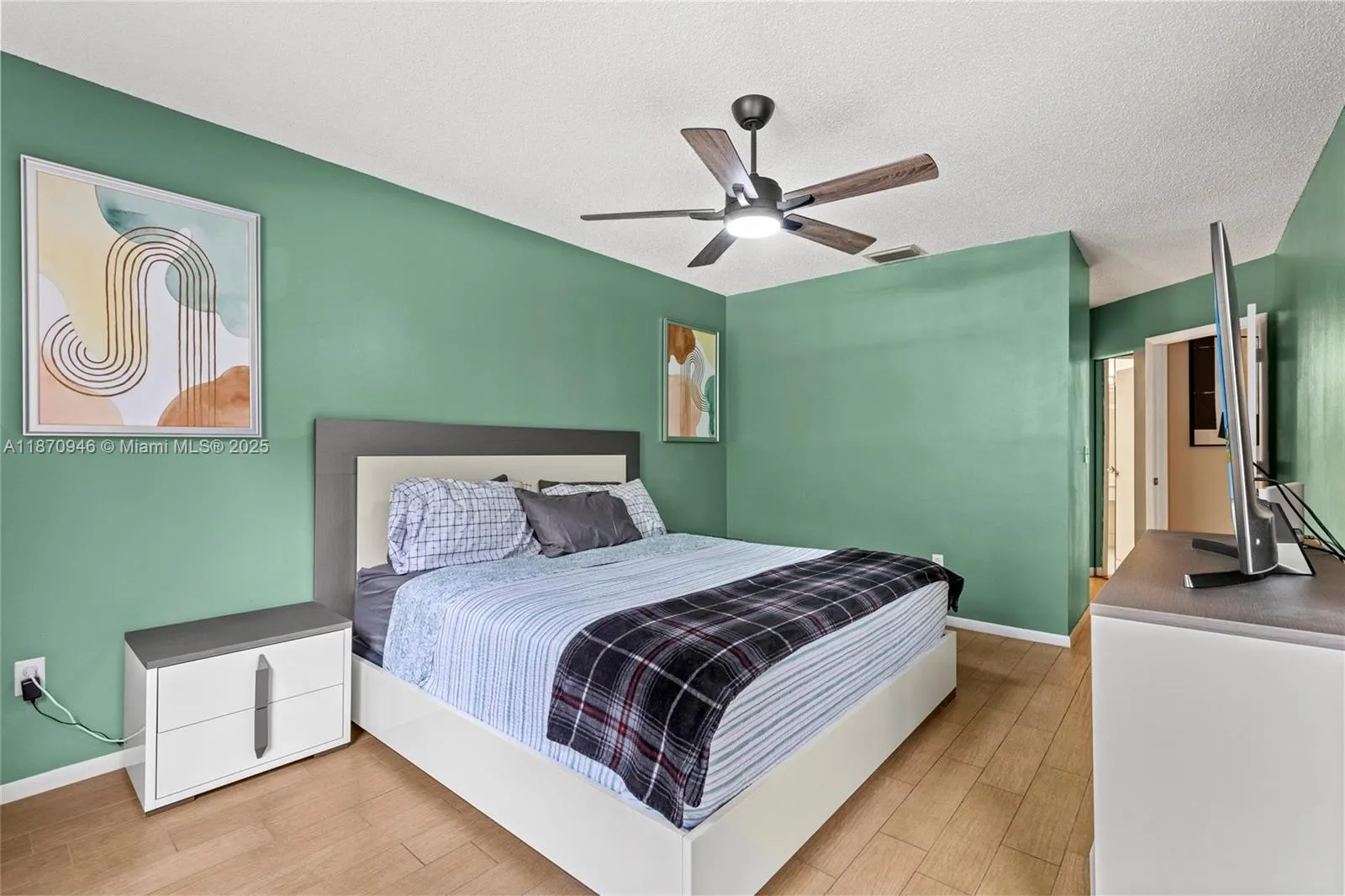 4300 NW 30th St, #248