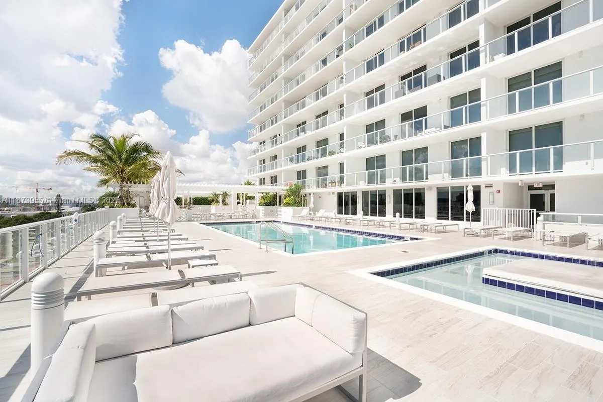 4250 Biscayne Blvd, #1215