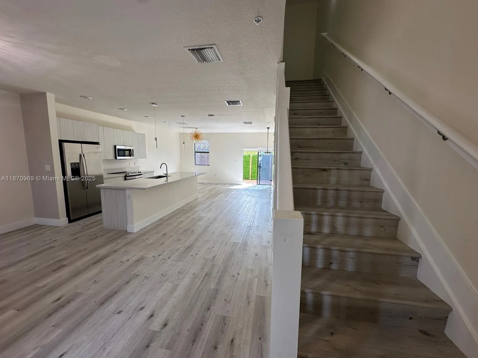 10413 NW 82nd St, #9
