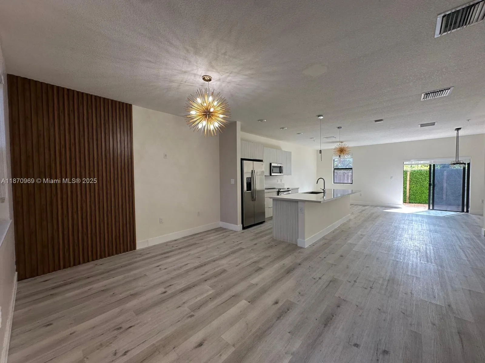 10413 NW 82nd St, #9