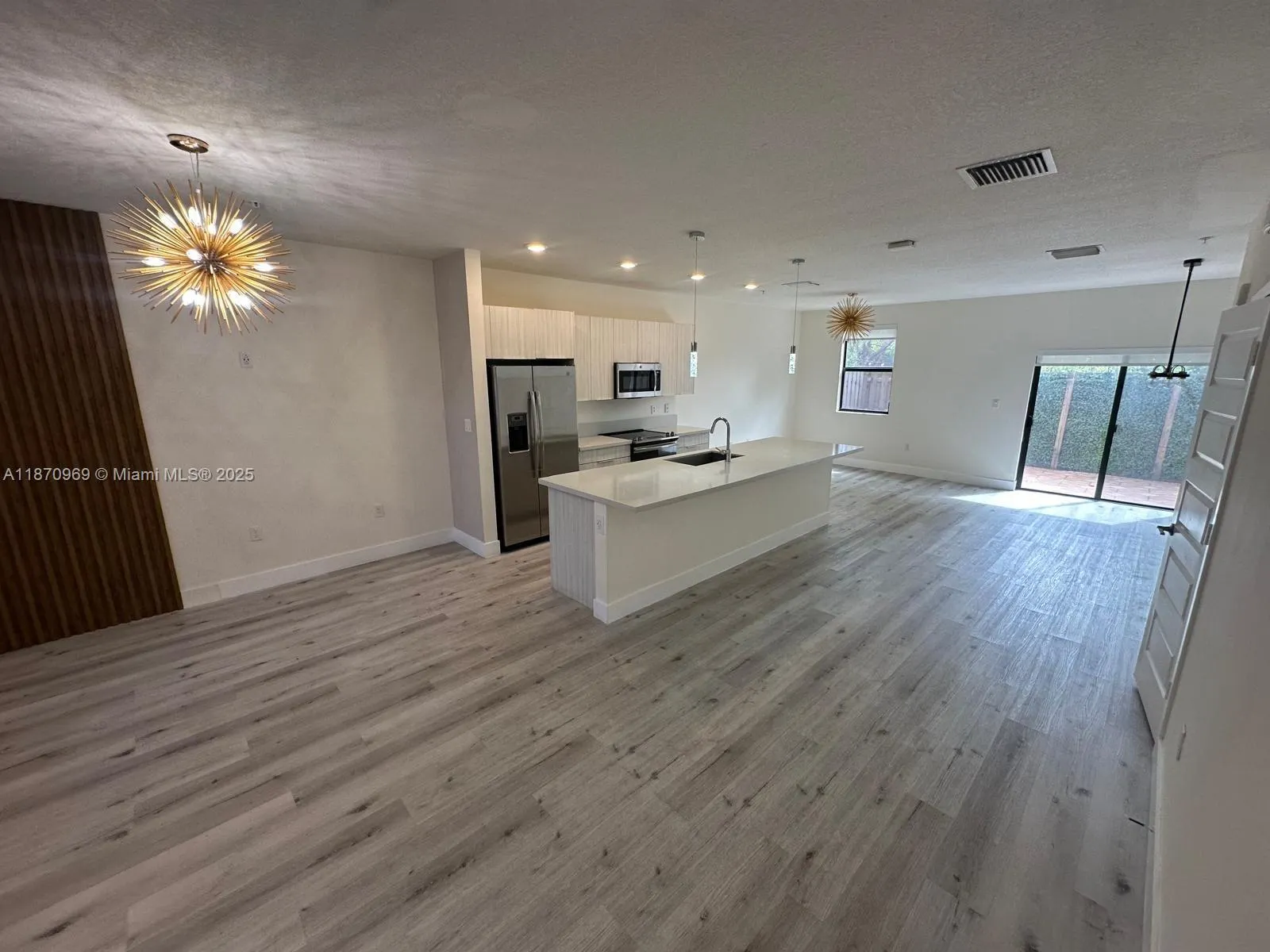 10413 NW 82nd St, #9