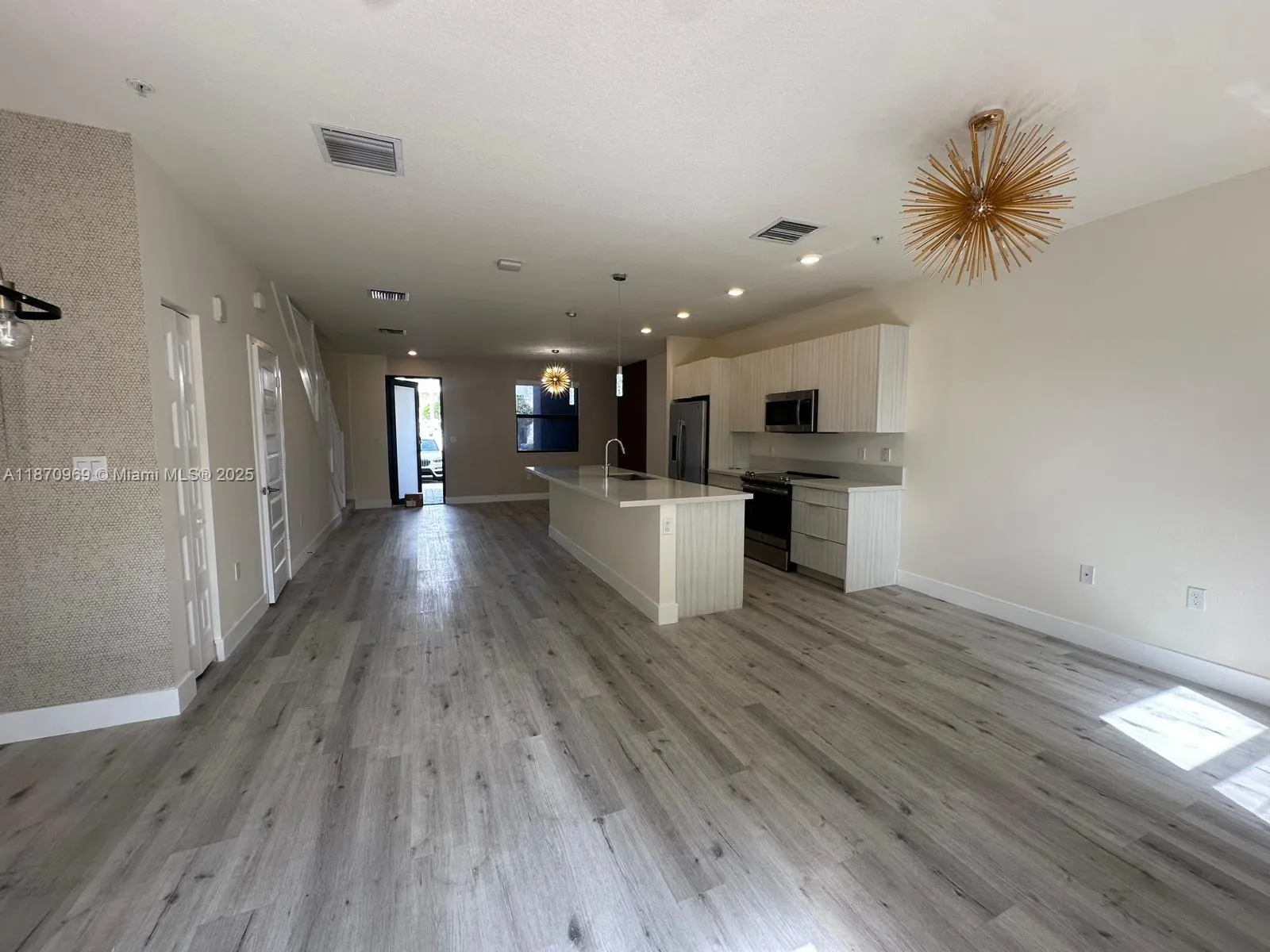 10413 NW 82nd St, #9