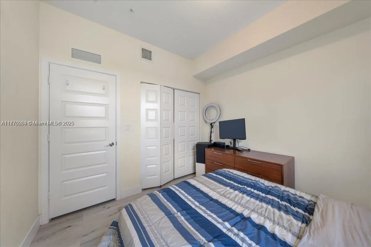 10413 NW 82nd St, #9